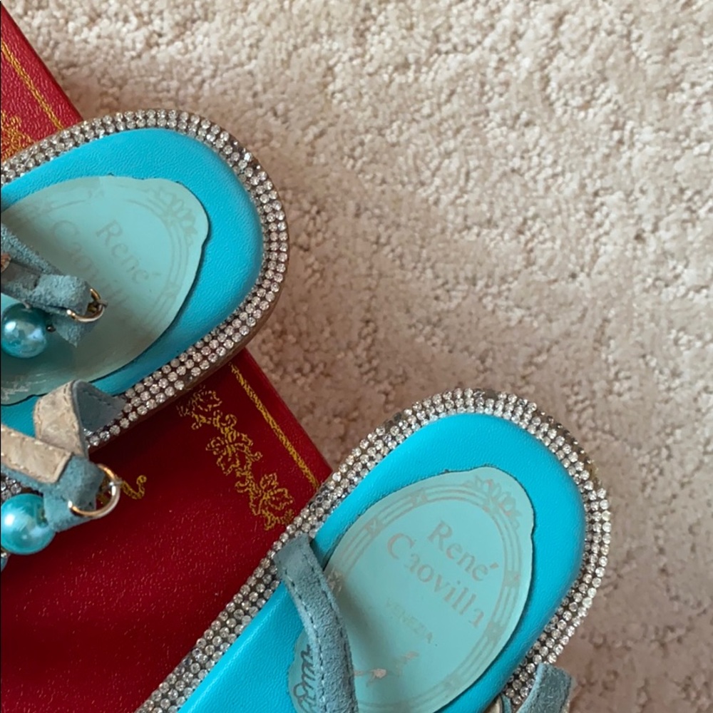 pearl rhinestone sandals - Picture 5 of 9